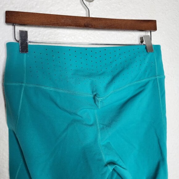 Nike Dri Fit Power Legendary Capri Leggings Crop Women Size Large - Picture 4 of 8